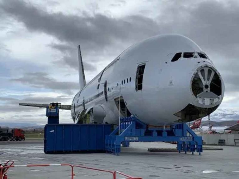 Sedih! Sudah 6 Airbus A380 Dibongkar, Begini Kisahnya