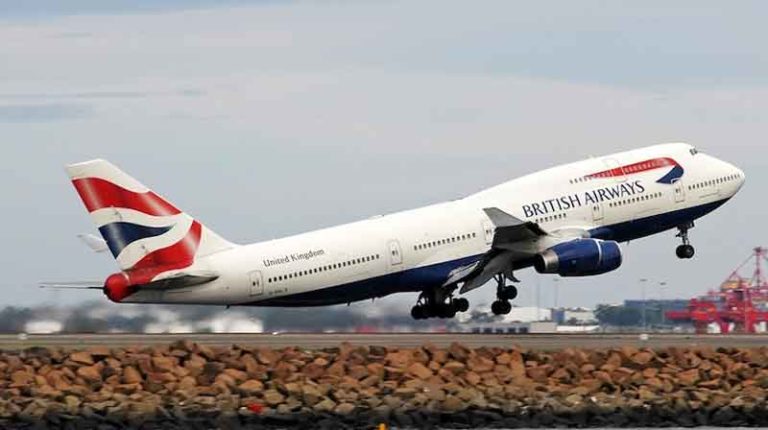 Terungkap, Boeing 747 Masih Gunakan Floppy Disket untuk Simpan Database Penerbangan, Tiap 28 Hari Diganti