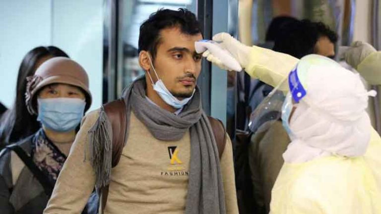 Virus Corona Merajalela, Apakah Pelancong Bisa Klaim Asuransi Ketika Terjangkit Saat Berlibur?