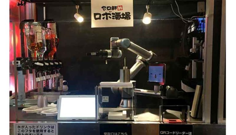 Jepang Punya Bartender Robot, Ada di Stasiun Ikebukuro