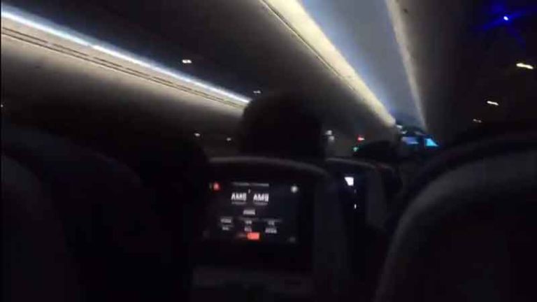 Badai Ciara Bikin Pesawat Air Europa Turbulensi Parah, Penumpang Muntah-muntah dan Teriak Histeris