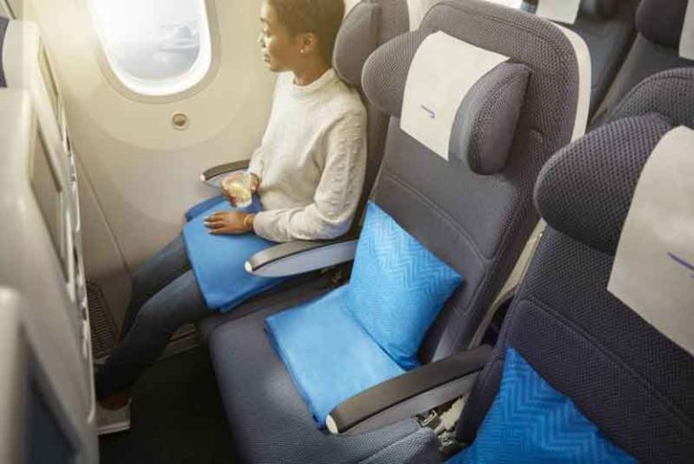 British Airways Hadirkan Selimut dan Bantal Baru untuk Kelas Ekonomi