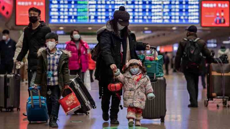 Ahli: Penggunaan Masker yang keliru Justru Dapat Sebarkan Virus Corona