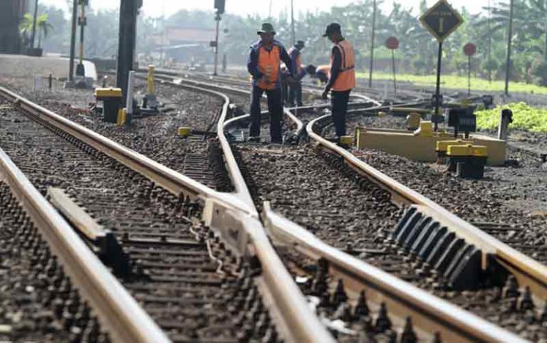 Wesel Kereta Bukanlah Wesel Pos untuk Kirim Uang