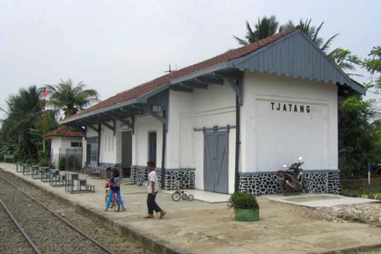 Stasiun Catang – Berdiri Sejak 1905, Identik dengan Sejarah Bendungan Pamarayan