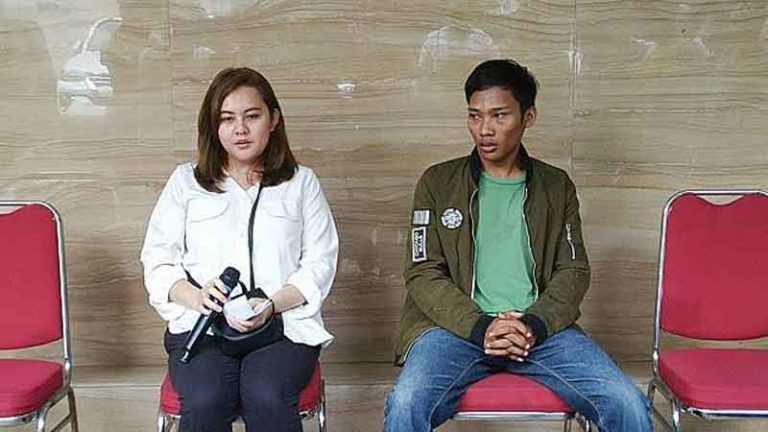 Akibat Miskomunikasi dengan Pengemudi, Penumpang GrabCar Tekan ‘Tombol Darurat’