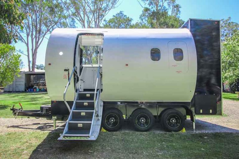 Bombardier Q Series Disulap Jadi Rumah Minimalis Seharga Rp500 Jutaan