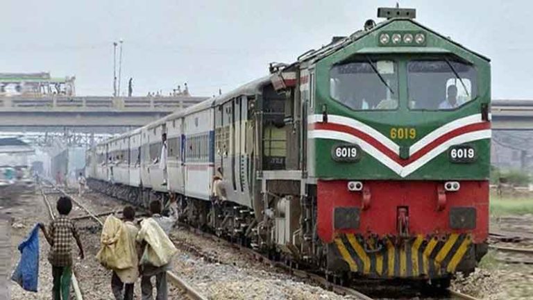 Makin Panas, Kereta Pakistan ‘Hilang’ di India Setelah Peristiwa Berdarah