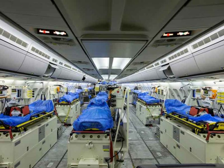 Italia ‘Ekspor’ Pasien Corona ke Jerman Pakai Pesawat Militer Airbus A310