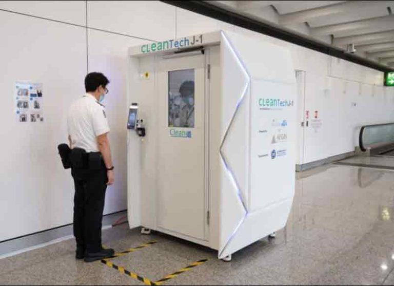 Bandara Hong Kong Terapkan Teknologi Disinfeksi Canggih yang Mampu Sterilkan 99 Persen Bakteri
