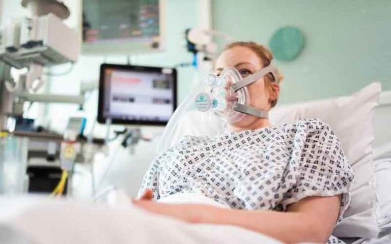 Tim Formula 1 Mercedes-AMG Ciptakan Ventilator Canggih dan Lebih Mudah Digunakan
