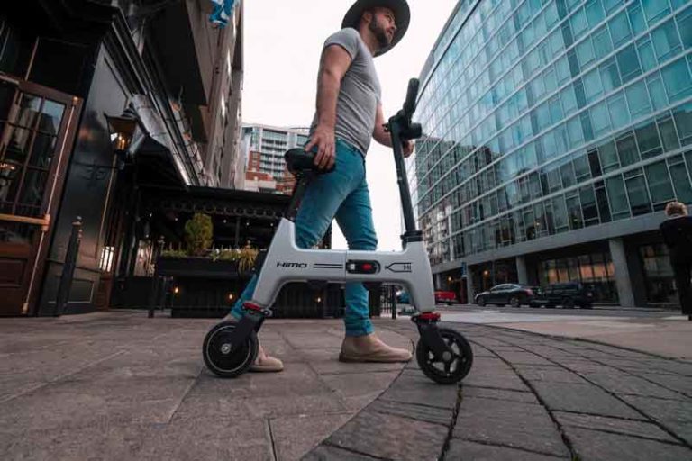 Masih Belum Berminat? Sepeda Listrik Xiaomi Ini Bisa Dilipat Seukuran Ransel!
