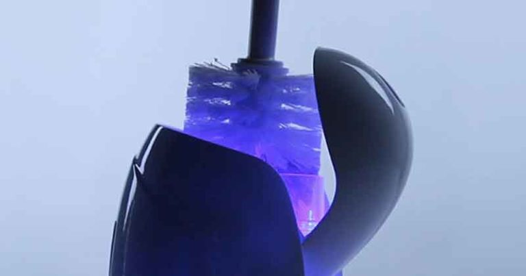 Sikat Toilet Penuh Kuman dan Bakteri? LUMI Luncurkan Self-Sanitizing Toilet Brush & Base