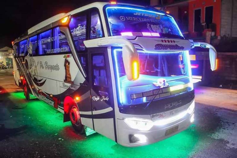 Ugal-ugalan dan Setel Musik Keras Kode Ada Pencopet di Bus AKAP?