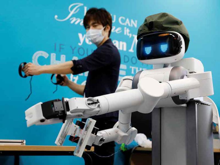 Jepang Kekurangan Tenaga Kerja, Robot Ugo Hadir Saat Ancaman Corona Berlanjut