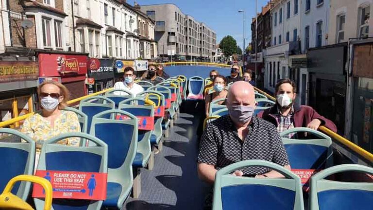 Snap Uji Coba Bus Wisata Double Decker Tak Beratap untuk Transportasi Pekerja London