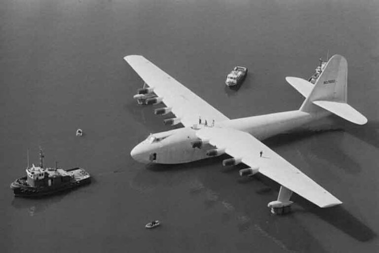 Hughes H-4 Hercules Flying Boat, Pesawat Amfibi (Gagal) dengan Rentang Sayap Terbesar
