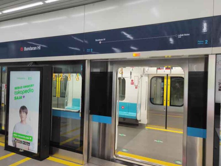 Jumlah Penumpang Turun, MRT Jakarta Lakukan Stategi Kontinuitas Bisnis