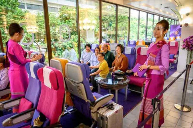 Usai Bangkrut, Thai Airways Kini Bisnis Restoran Khas Hidangan Pesawat! Pelayannya ‘Pramugari’