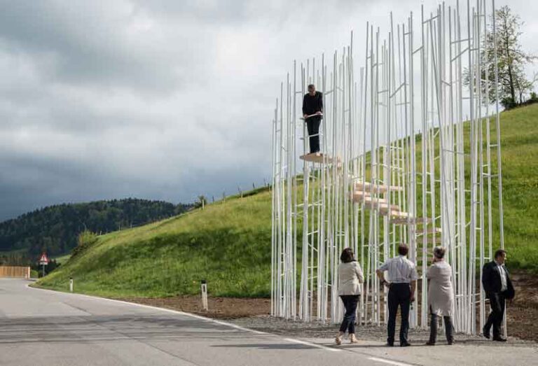 Krumbach di Austria Punya Halte Bus Unik Buatan Tujuh Arsitek Internasional