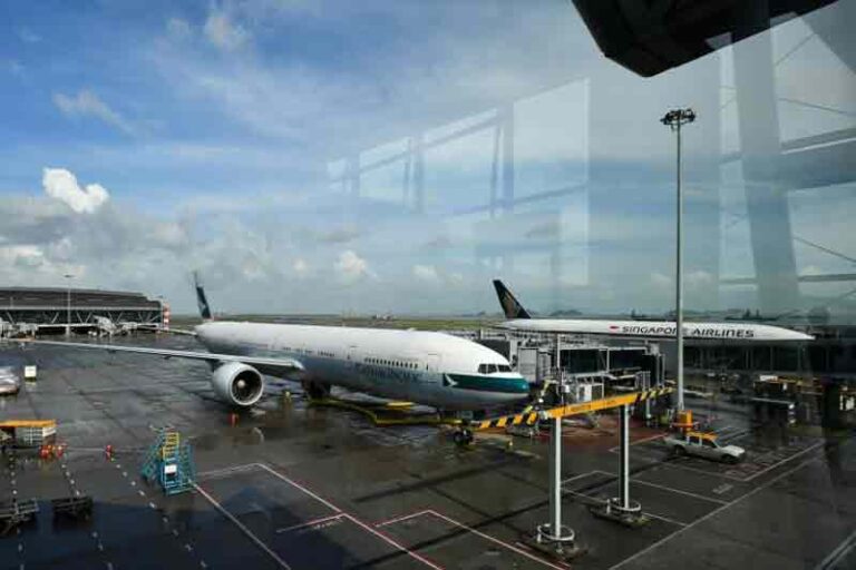 Tiket Pesawat Naik Sehari Setelah “Travel Bubble” Singapura-Hong Kong Diumumkan