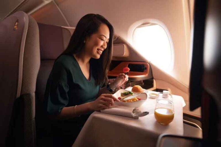 Dear Traveller, Singapore Airlines Geluti Tiga Bisnis Baru Loh! Ada Makan Siang Mewah di Pesawat A380
