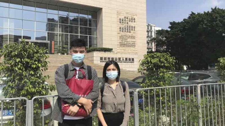 Gegara Video Ciuman dengan Rekan Kerja Tersebar Luas, Awak Kabin Gay Menggugat China Southern Airlines