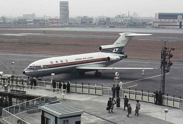 Boeing 727 Bekas Japan Airlines Ingin Disulap Jadi Kantor ‘Terbang’