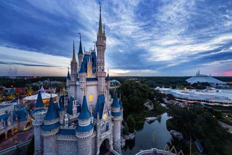 Tahun 2022, Walt Disney World Akan Punya Stasiun Kereta Berkecepatan Tinggi