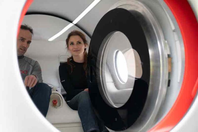 Untuk Pertama Kalinya, Virgin Hyperloop One Uji Coba Pod Berpenumpang