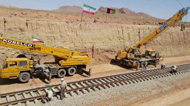 Setelah Tertunda 13 Tahun, Iran dan Afghanistan Akhirnya Terhubung dengan Jalur Kereta
