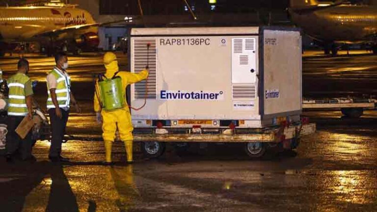 Mengenal Envirotainer, Kontainer Pembawa Vaksin Covid-19 Pertama Indonesia Buatan Sinovac