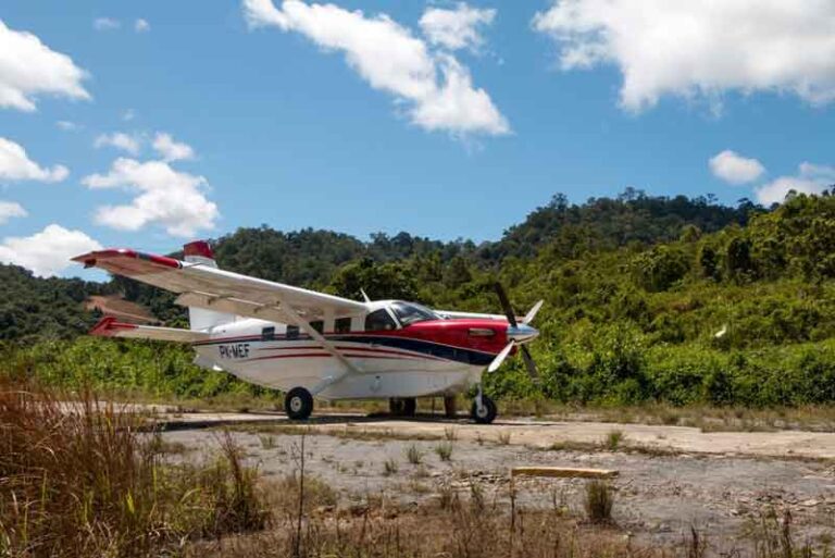 Bukan Twin Otter, Pesawat yang Dibakar KKB di Intan Jaya ialah Quest Kodiak
