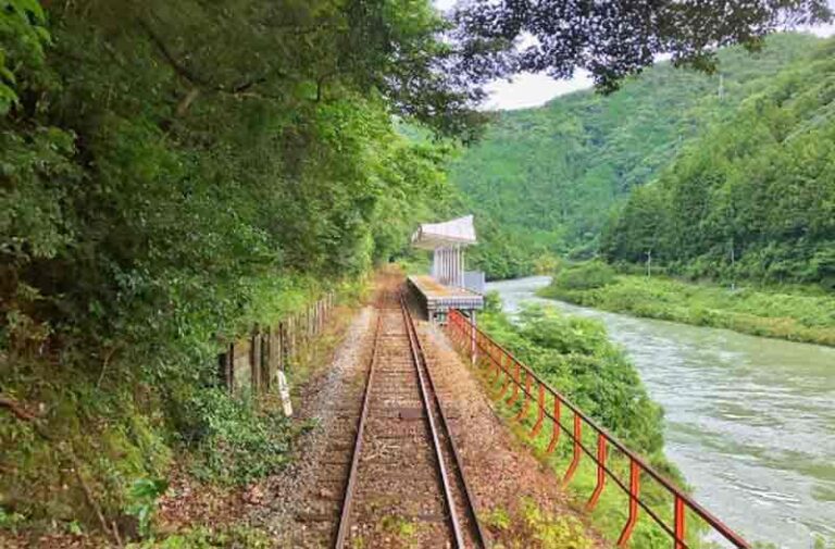 Stasiun Seiryu Miharashi di Jepang, Stasiun Unik Tanpa Pintu Keluar