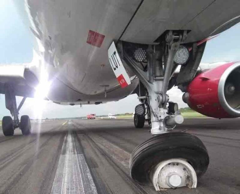 Terungkap! Airbus A320 Batik Air Mendarat Darurat Gegara Api dan Asap di Nose Gear