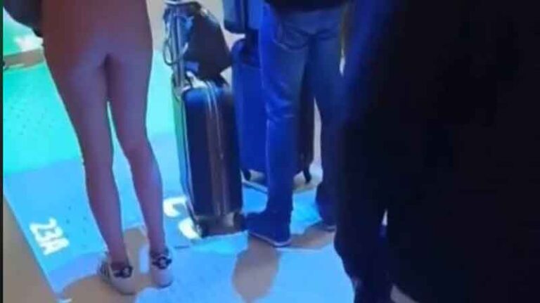 “Blue Carpet,” Solusi Futuristik Atur Antrian dan Jaga Jarak Saat Boarding di Bandara