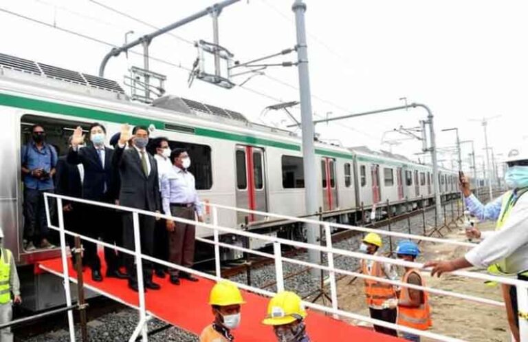 Ada Teknologi Jepang di Balik Kereta Komuter Pertama Bangladesh