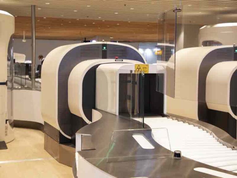Keren, Bandara di Italia Pasang CT-Scan dan Face Boarding! Penumpang Bebas Ribet