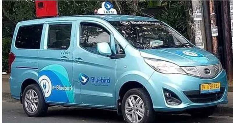 BlueBird Hadirkan BYD T3 di Bali, Taksi Listrik dengan Model MVP