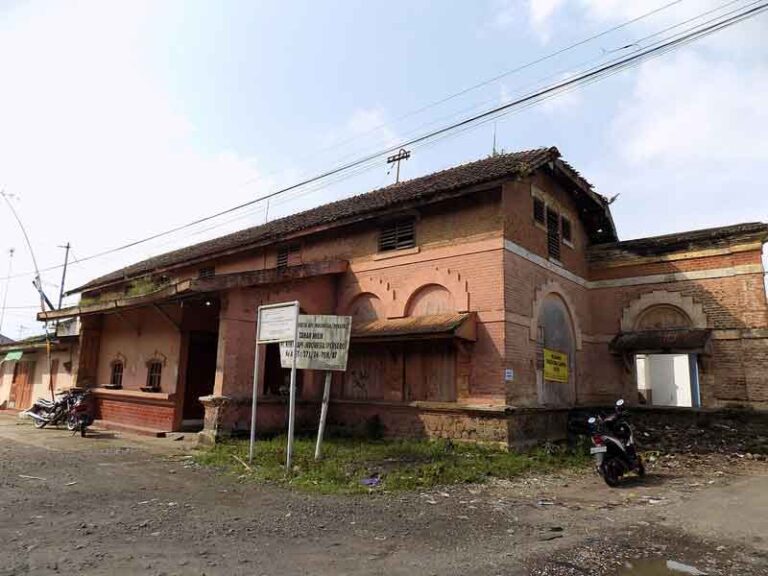 Usai Masa Jaya, Stasiun Parakan Pernah Menjadi Gudang Tembakau
