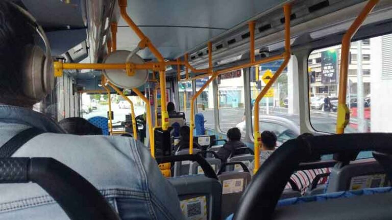 Layanan Bus di Selandia Baru Mudahkan Pelajar dan Warga Tanpa Kendaraan Pribadi