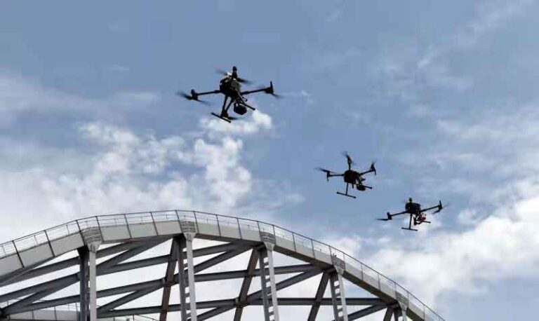 Pastikan Keamanan Penumpang, Drone 5G Patroli di Jalur Kereta Cepat Beijing-Shanghai