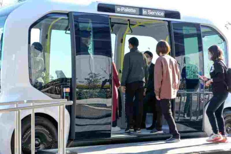 Toyota e-Palette, Bus Mini Otonom Mudahkan Mobilitas Atlet Olimpiade Tokyo