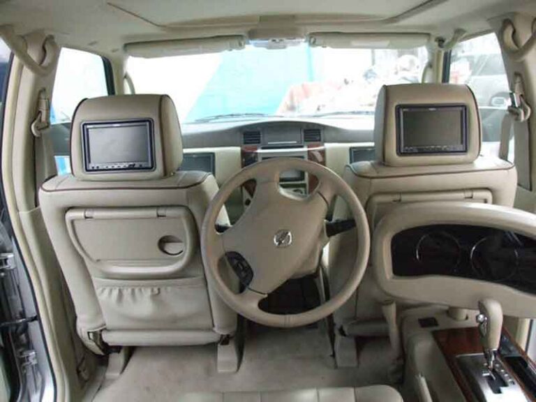 Bisa Nikmati Pemandangan dengan Bebas di Kursi Depan, Di Mobil ini Kemudi Dipindah ke Kursi Belakang