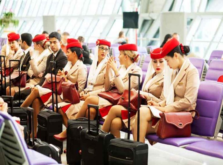 Mau Jadi Awak Kabin Emirates? Inilah 4 Standar Pelatihan yang Harus Dilalui