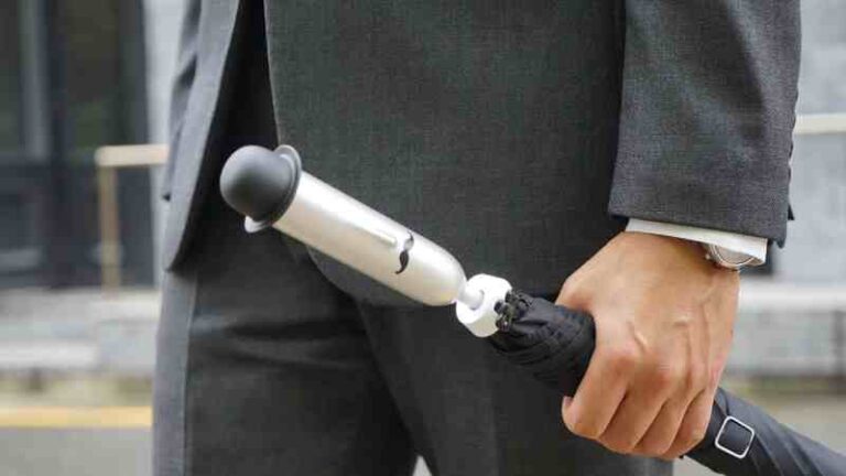 Inilah “Jonas,” Payung Pintar asal Jepang yang Anti Tertinggal