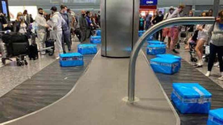 Seringkali ‘Ghaib’, Mungkinkah Bagasi Pertama di Baggage Carousel cuma Buat Testing?