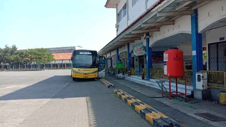 Tertinggal Bus Panik? Cek Tips Ini Agar Anda Tetap ‘Aman’