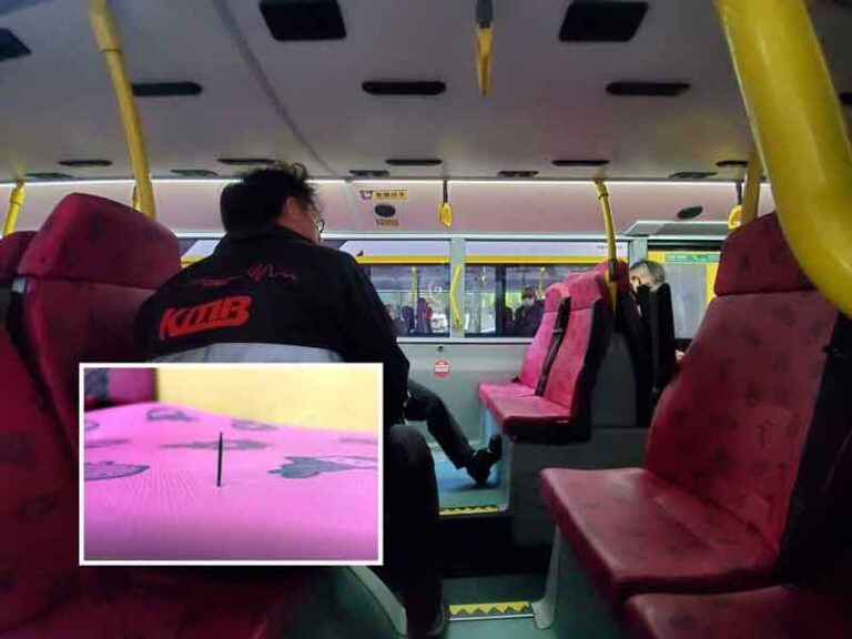 Ngeri, Jarum Jahit Ditemukan Tertancap di Kursi Bus Tingkat