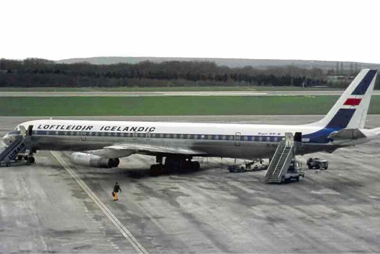 Icelandic Airlines, Pelopor Maskapai LCC Jarak Jauh Langganan Bill dan Hillary Clinton Saat Masih Pacaran